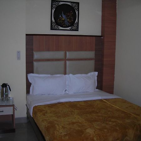 Hotel Dolphin Raipur (Chhattisgarh) Ngoại thất bức ảnh