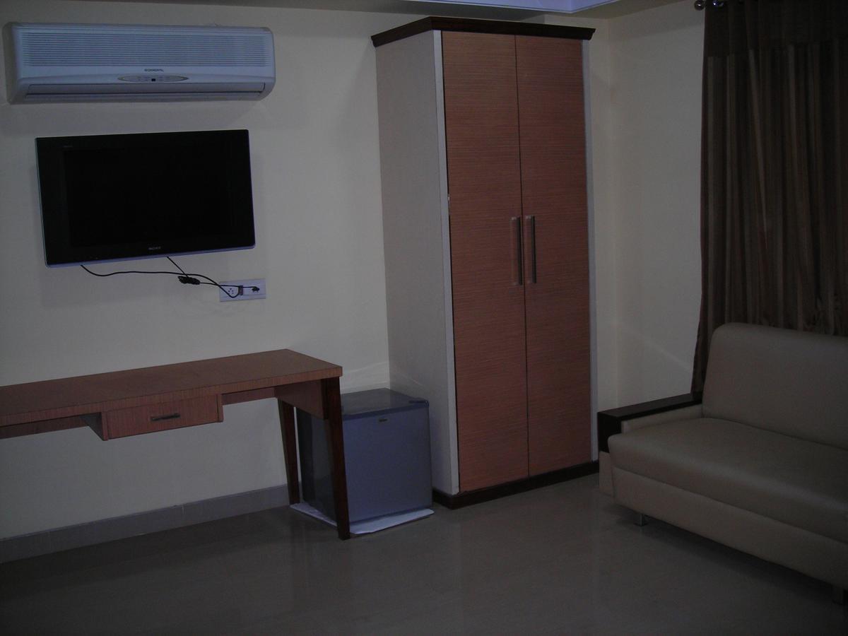Hotel Dolphin Raipur (Chhattisgarh) Ngoại thất bức ảnh