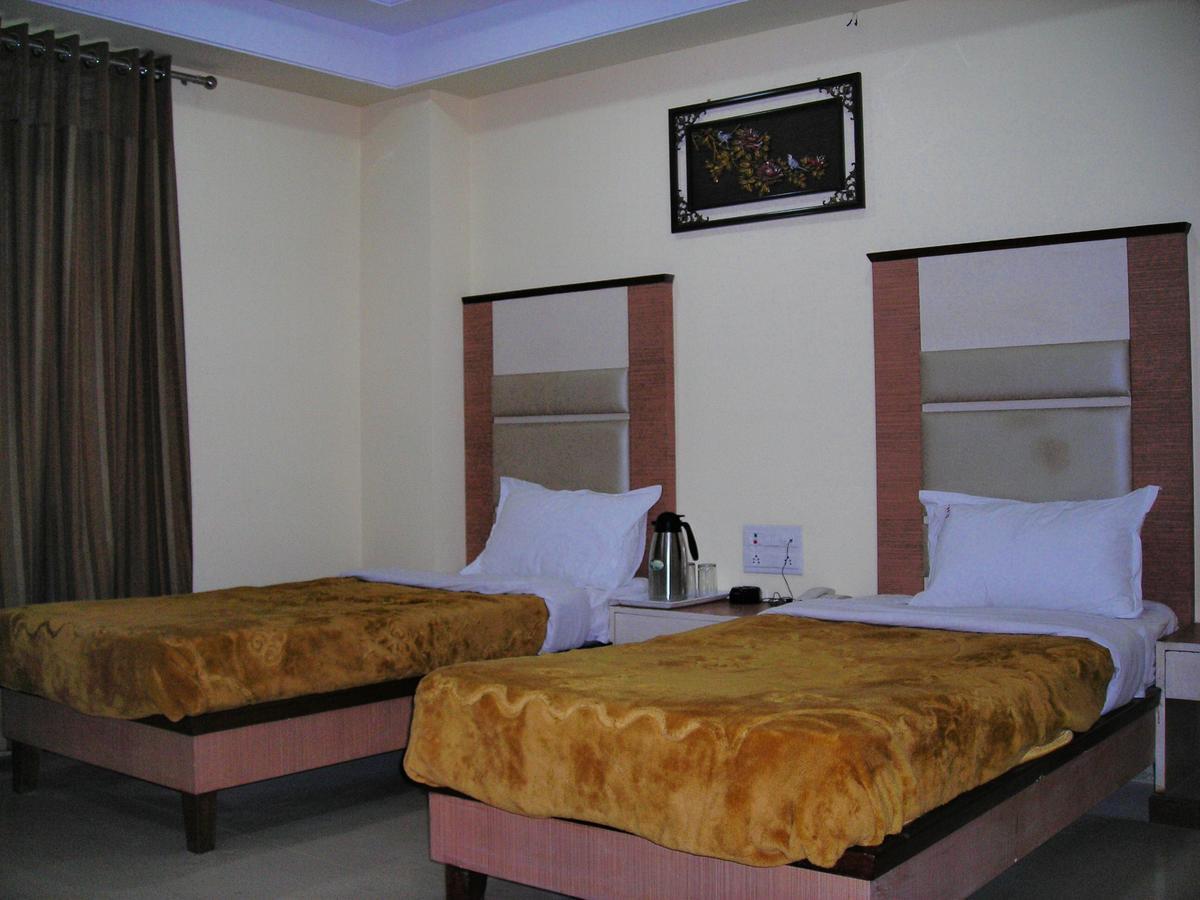Hotel Dolphin Raipur (Chhattisgarh) Ngoại thất bức ảnh