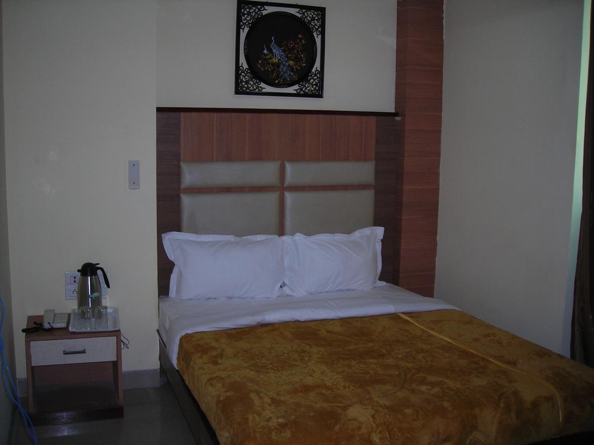 Hotel Dolphin Raipur (Chhattisgarh) Ngoại thất bức ảnh